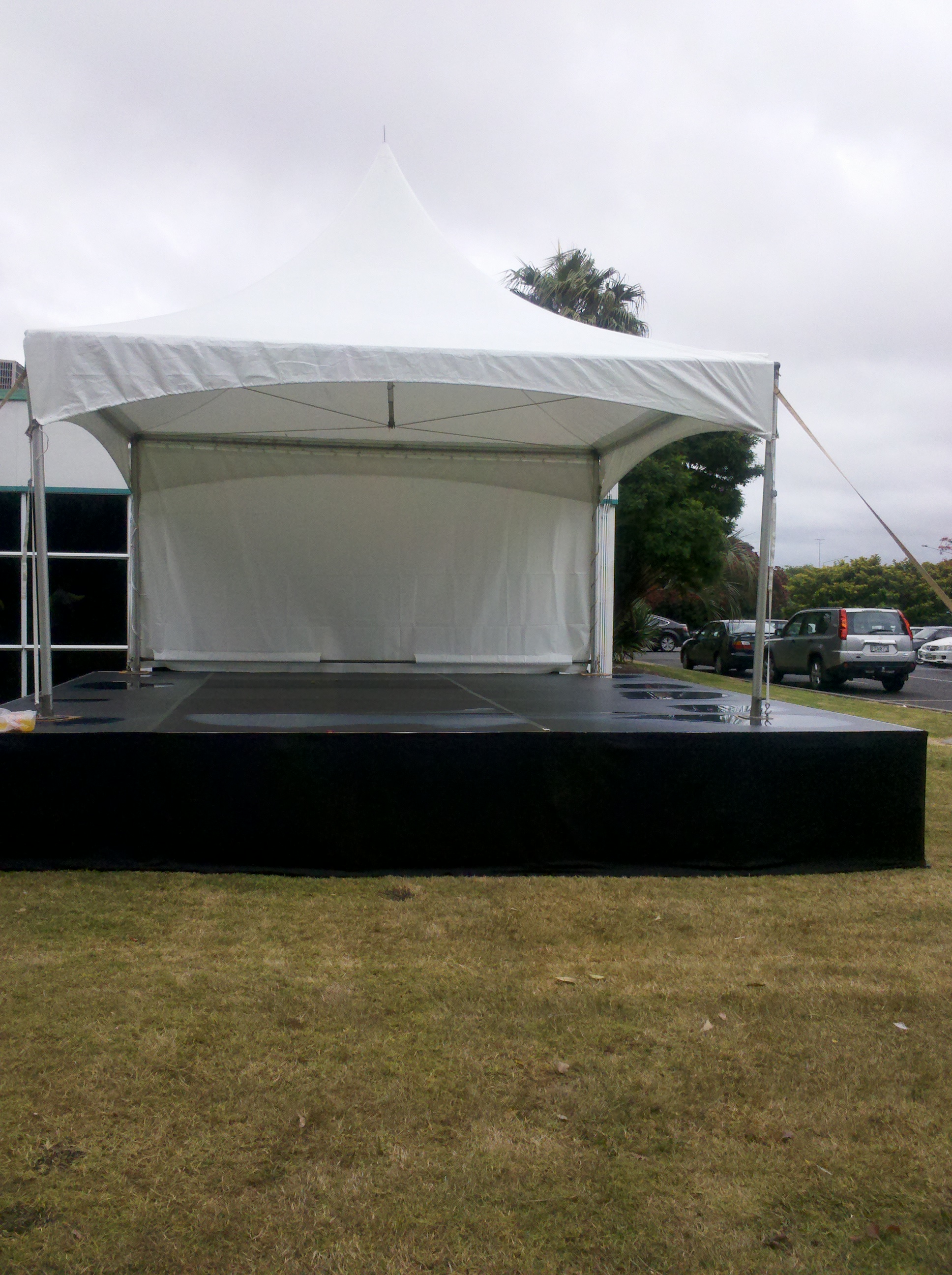 6m x 6m stage with cover